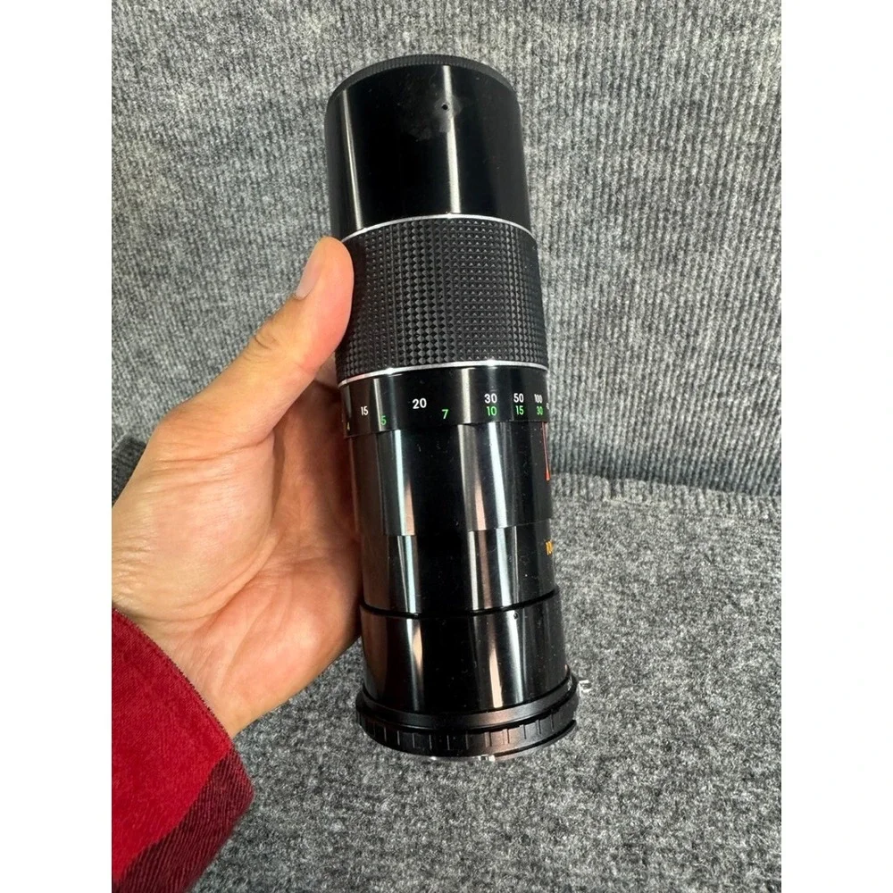 Star-D Auto 100-200mm f5.6 Zoom Lens for Nikon F Mount Made in Japan Vintage